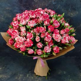 Букет из 15 кустовых роз 50см