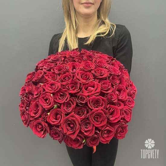 Букет из 101 красной розы Кения 40см